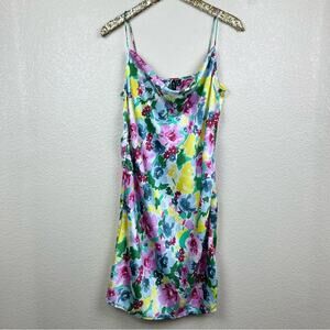 Vero Moda • Sia Cowl Neck Satin Mini Dress